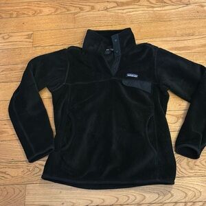 Women’s Patagonia black fleece size small